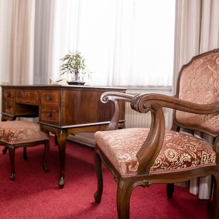 Hotel-Pension Dormium Вена Экстерьер фото