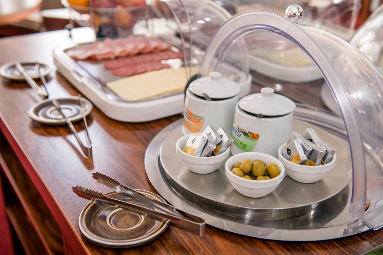 Hotel-Pension Dormium Вена Экстерьер фото