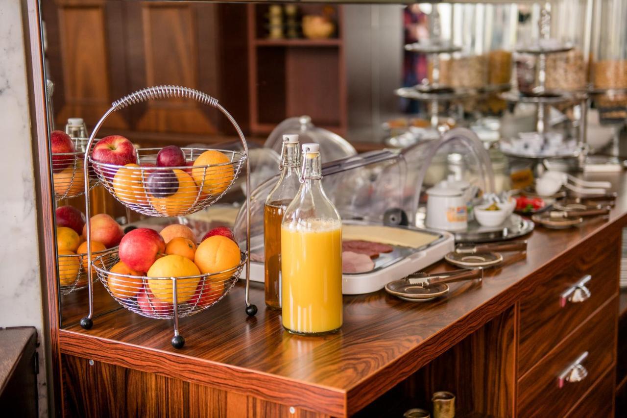 Hotel-Pension Dormium Вена Экстерьер фото