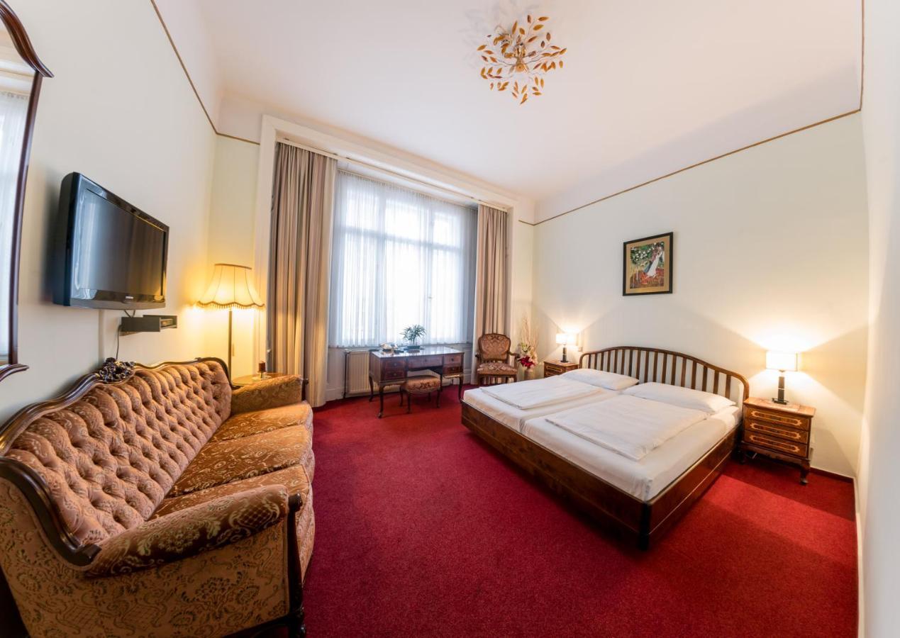 Hotel-Pension Dormium Вена Экстерьер фото